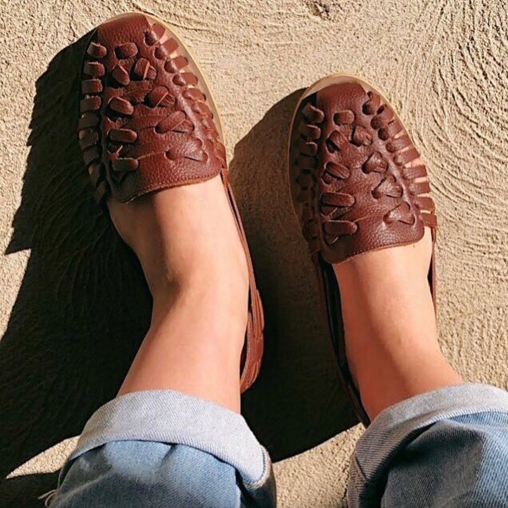 Nisolo Huarache Sandel - like new